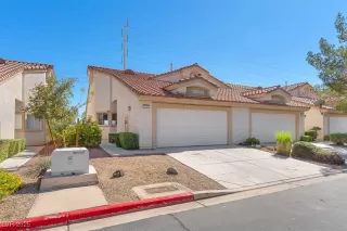 Photo #1: 2725580 Listing 