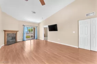 Photo #5: 2725580 Listing 