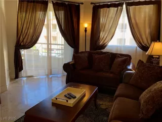 Photo #1: 2725583 Listing 