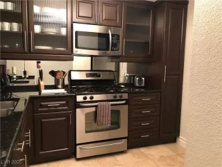 Photo #5: 2725583 Listing 