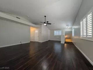 Photo #6: 2725585 Listing 