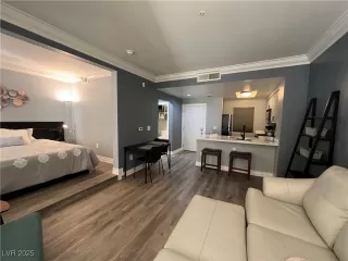 Photo #3: 2725598 Listing 