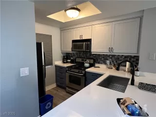 Photo #6: 2725598 Listing 