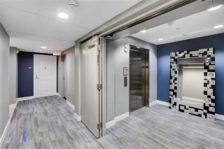 Photo #2: 2725602 Listing 