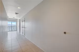 Photo #4: 2725602 Listing 