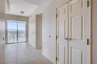 Photo #5: 2725602 Listing 