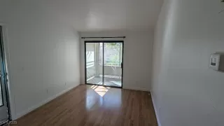 Photo #5: 2725608 Listing 