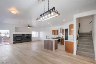 Photo #4: 2725610 Listing 