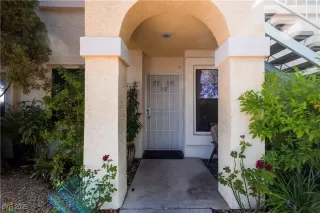 Photo #3: 2725615 Listing 