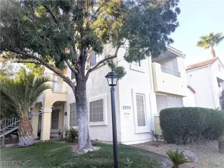 Photo #1: 2725626 Listing