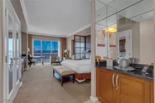 Photo #3: 2725659 Listing 