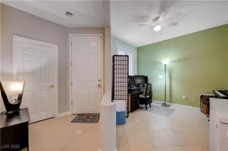 Photo #6: 2725720 Listing 