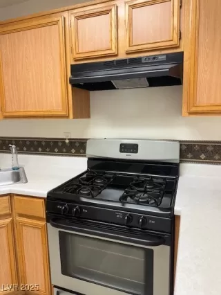 Photo #6: 2725827 Listing 