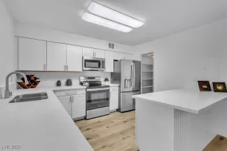 More Details about MLS # 2725866 : 3278 LIAHONA WAY