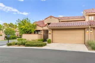 Photo #5: 2725877 Listing 