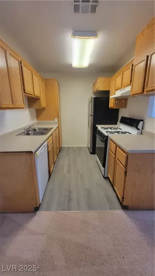 Photo #6: 2725883 Listing 