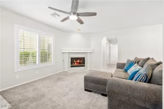 Photo #2: 2725886 Listing 