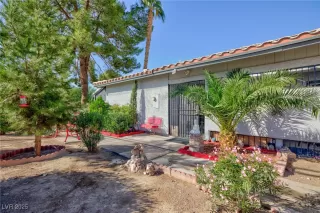 Primary Photo for MLS#: 2725896