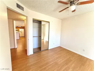 Photo #1: 2725956 Listing 