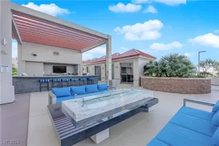 Photo #3: 2725987 Listing 