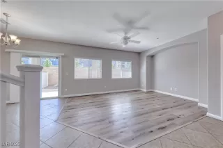 Photo #4: 2725991 Listing 