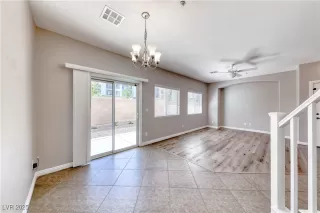 Photo #6: 2725991 Listing 