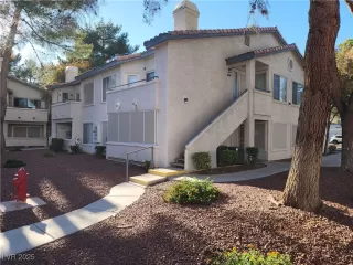 Photo #2: 2726024 Listing 
