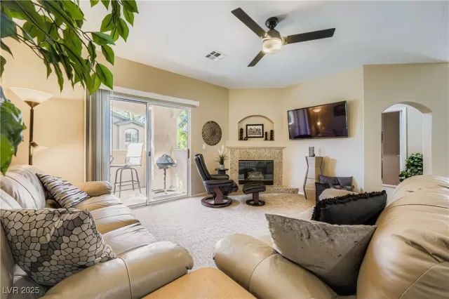 MLS: 2726060 Condo For Sale