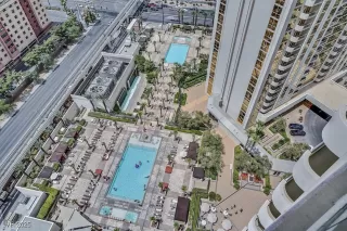 Photo #1: 2726065 Listing 