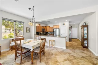 Photo #4: 2726078 Listing 