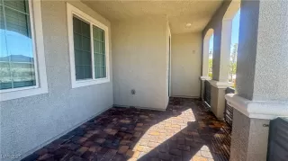 Photo #1: 2726100 Listing 