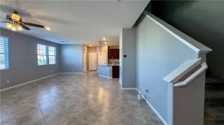Photo #2: 2726100 Listing 