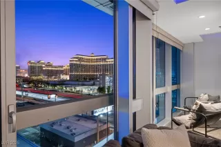 Photo #1: 2726182 Listing 