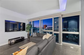 Photo #4: 2726182 Listing 