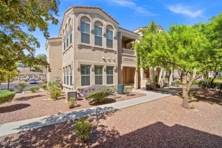 Photo #2: 2726198 Listing 