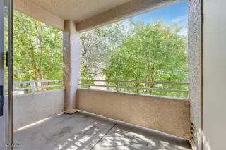 Photo #5: 2726233 Listing