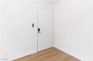 Photo #3: 2726239 Listing 