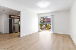 Photo #5: 2726239 Listing 