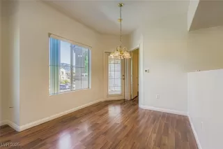 Photo #3: 2726245 Listing 