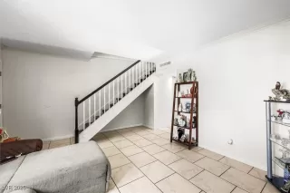 Photo #5: 2726262 Listing 