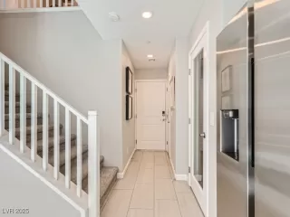 Photo #2: 2726271 Listing 