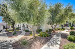 Photo #3: 2726279 Listing 