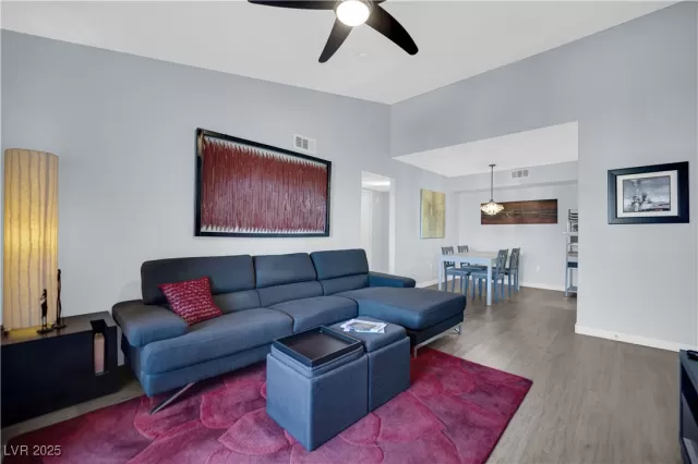 MLS: 2726285 Condo For Sale