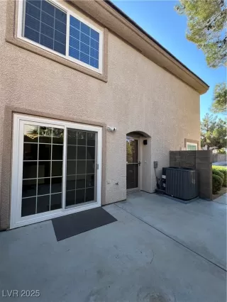 Photo #4: 2726305 Listing 