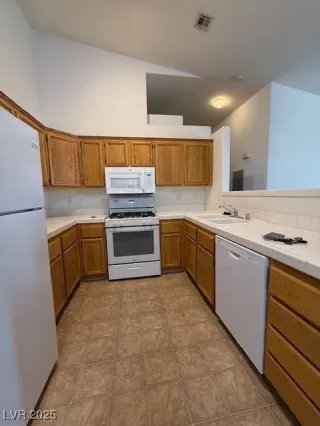 Photo #4: 2726317 Listing 