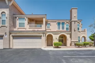 Photo #1: 2726320 Listing