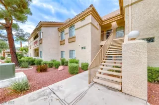 Photo #2: 2726361 Listing 