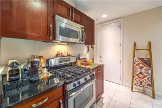 Photo #6: 2726379 Listing 