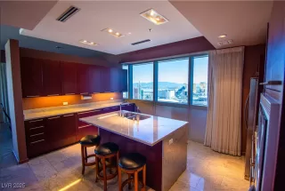 Photo #2: 2726413 Listing 