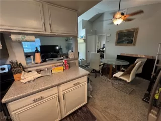 Photo #5: 2726418 Listing 